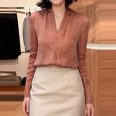 7732轻奢时尚通勤V领长袖衬衫女2026秋季新款高级感气质上衣