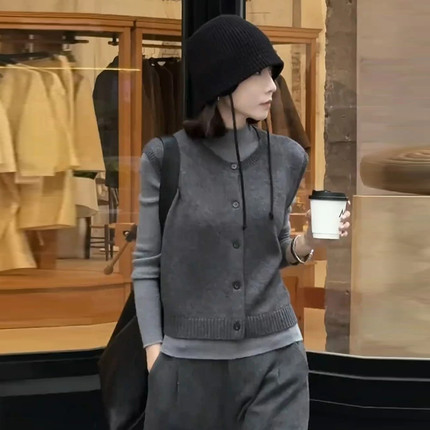 韩系洋气欧货潮时髦套装冬季女无袖开衫针织马甲打底衫T恤两件套