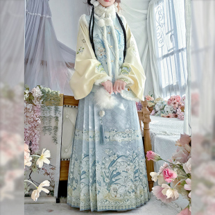 加厚比甲日常马面裙古装 仔拾柒 冬季 明制汉服女2025新款 铃兰咩咩