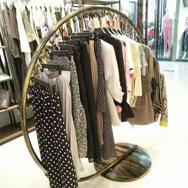 个性衣架落地卧室内网红衣帽架家用简易衣服架简约现代挂衣架子