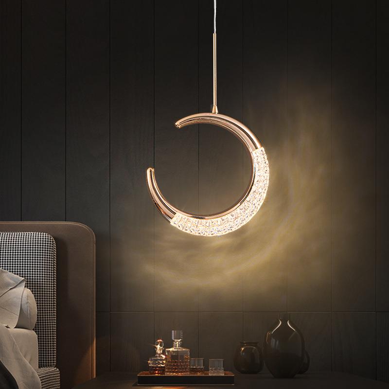 轻奢阳台灯2023年新款床头吊灯极简设计师款艺术小餐厅灯吊灯三头