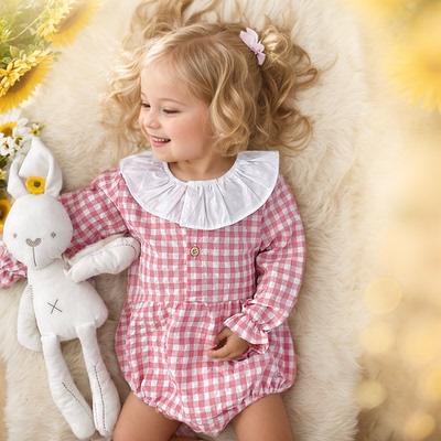 秋装哈衣长袖ins风服装春秋婴儿连体衣新生儿格子衣服女宝宝