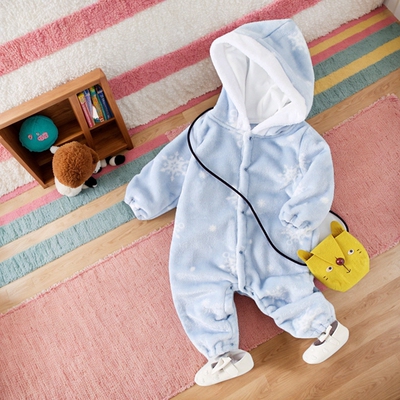 秋冬加厚加绒男女宝宝雪花新生儿保暖爬服婴儿连体衣韩版婴儿衣服