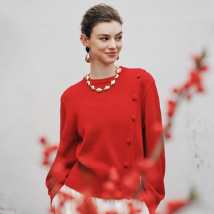 衣香丽影亨特红色斜门襟针织衫女冬装宽松慵懒风羊毛上衣