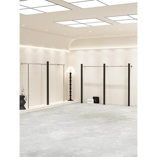 服装商店展示架黑色简单不锈钢地板站立的侧面展示架妇女服装商店