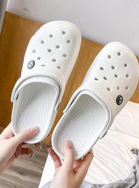 手术室洞洞鞋男女夏外穿白色包头拖鞋防滑软底医护孕妇护士鞋新款