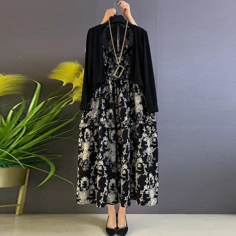 抽褶收腰吊带碎花连衣裙套装防晒外披沙滩裙子两件套夏季大码女装