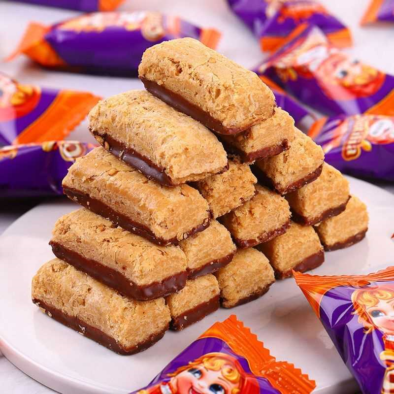 巧克力酥糖俄罗斯风味套娃酥花生酥糖果国产老式喜糖年货零食批发,零食/坚果/特产,酥糖,淘宝优惠券,粉丝福利购,淘宝优惠卷
