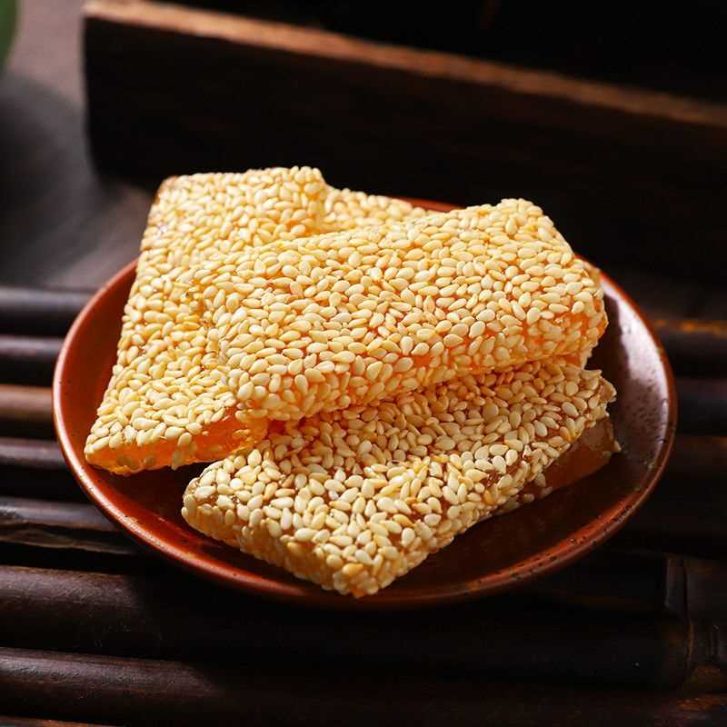 正宗纯手工牛皮糖芝麻花生牛筋软糖果小时候怀旧小吃零食食品批发