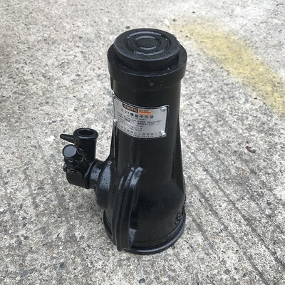 艾威博尔螺旋立式千斤顶3.2200吨定制E机械手摇齿轮矮千金顶86200