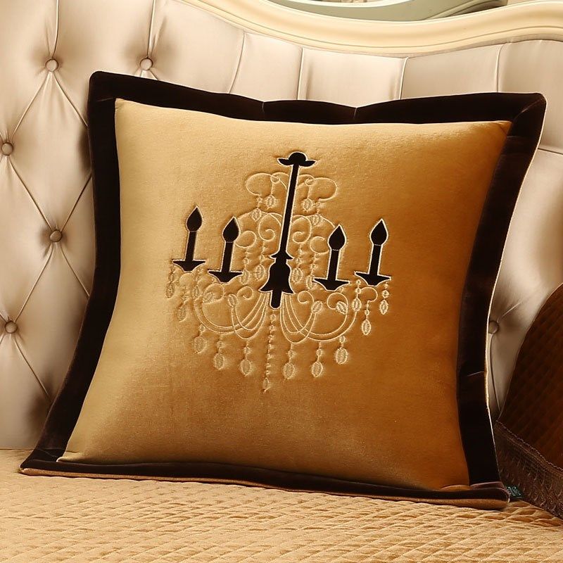A9L欧式皮沙发抱枕靠垫客厅靠枕丝绒绣花靠背垫办公室方枕美式腰