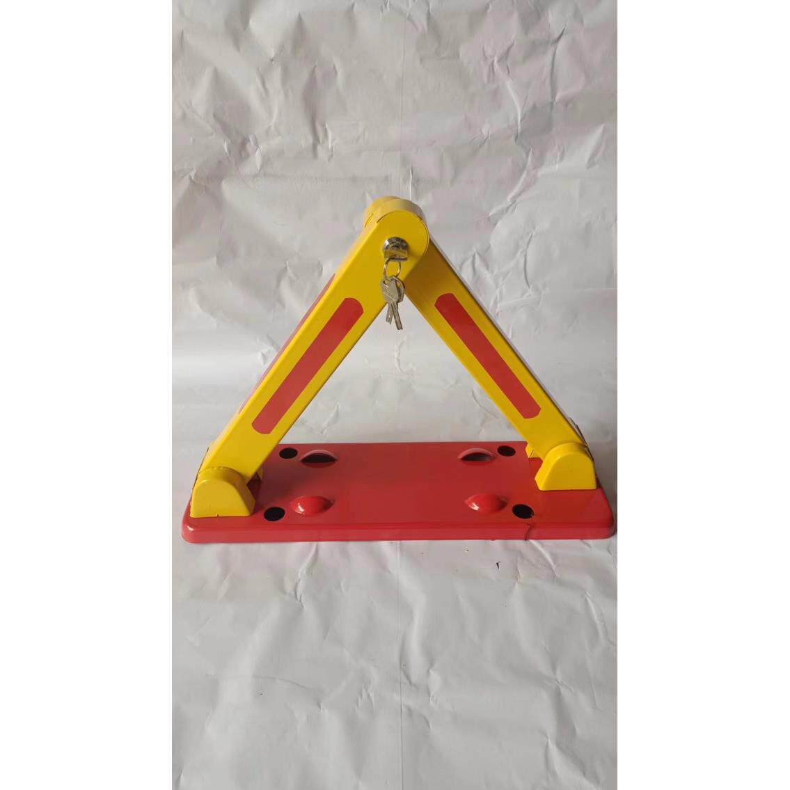 加厚加重车位锁豪华防撞三角锁a型车位锁车位架车位托架