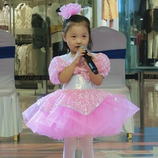 儿童演出服女童走秀亮片纱裙幼儿小可爱舞蹈表演服芭蕾公主连衣裙