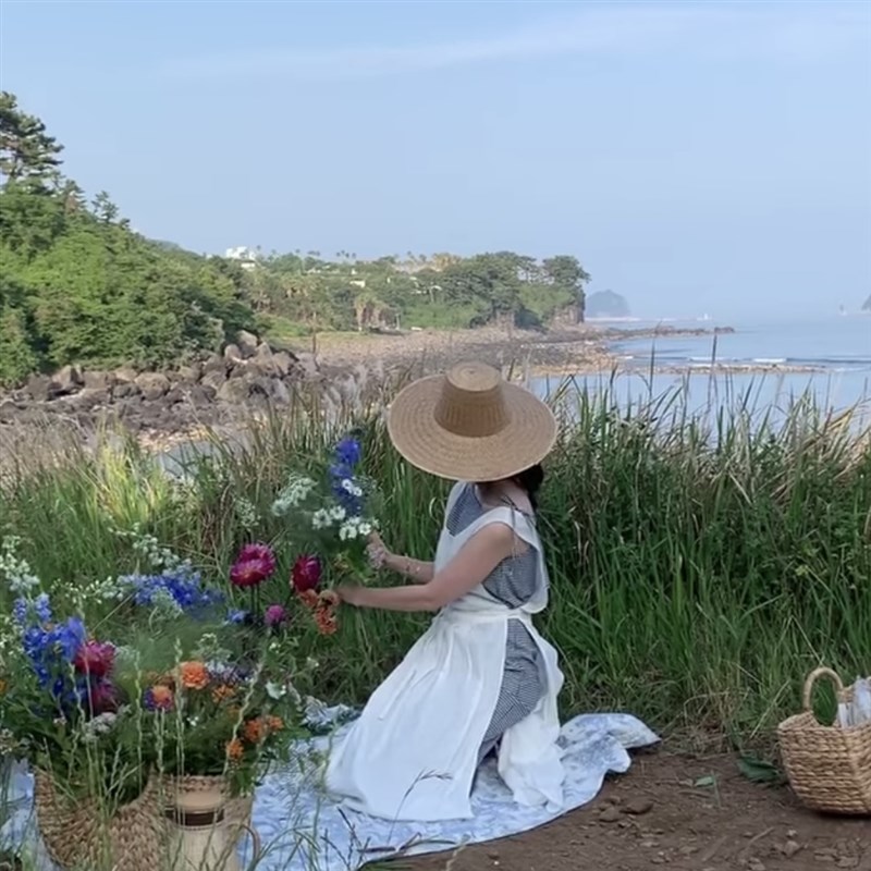 Cutlery  韩国博主款 百褶甜美 系带围裙 花店工作服 罩衫可外穿