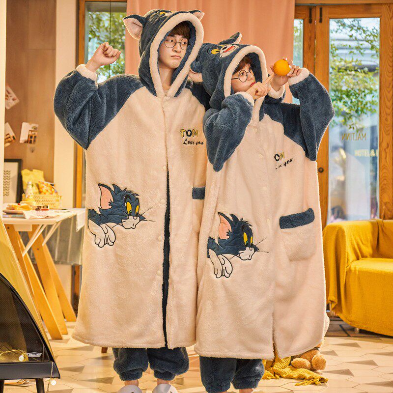 睡衣长袖珊瑚绒连帽法兰绒可爱外穿秋冬季加厚情侣男女士睡袍套装