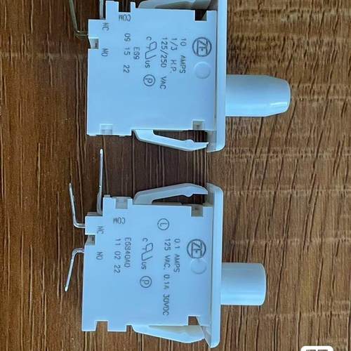 E68-00A E6900A E68-40A OE6900A 全新原装现货樱桃微动开 关