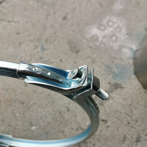 镀锌德标卡箍风管抱箍管夹强力抱箍翻边管快速U型卡箍可调节桶箍