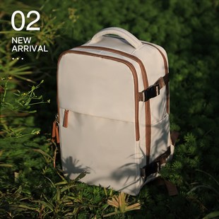 双肩包女旅游轻便高颜值出差旅行包大容量笔记本电脑包登山背包