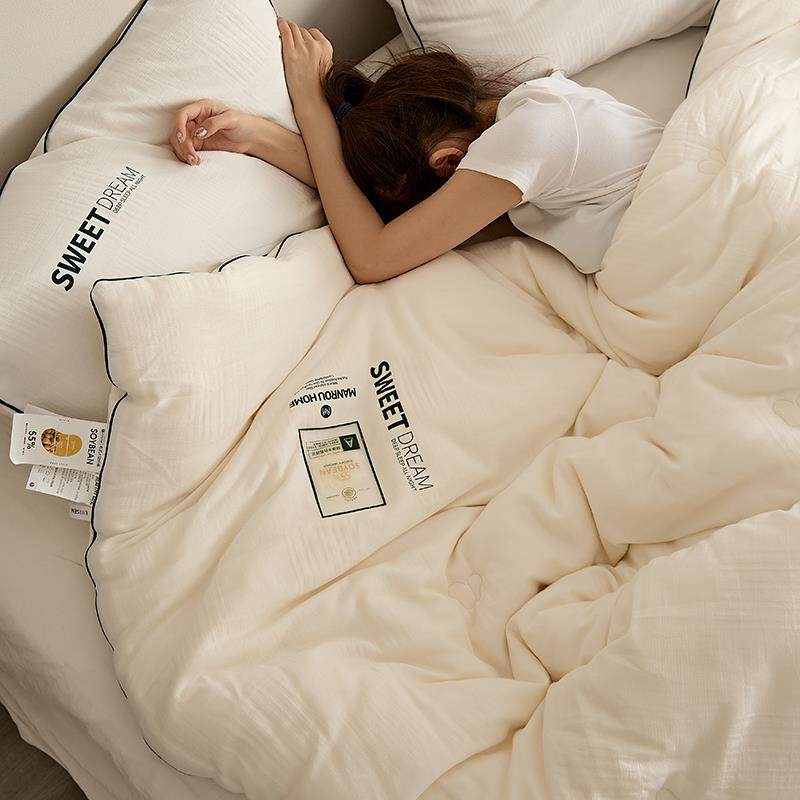 全棉A芯类母子婴级水洗莱deng卡棉提烫画花大豆纤维被加厚保暖透