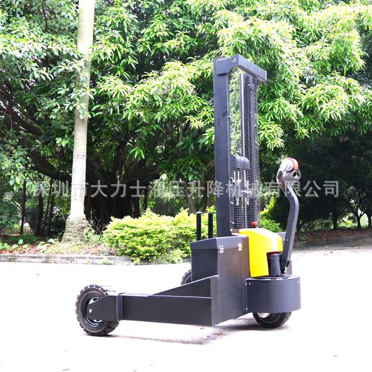 户外山地型全电动堆高搬运车越野建筑工地搬砖电动叉车旋转抱夹车