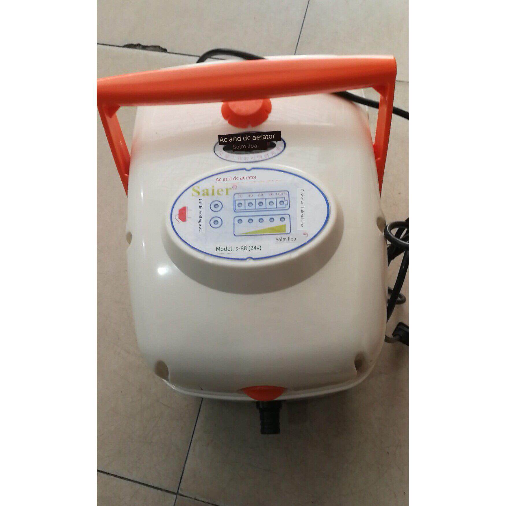 出售Ac和Dc两用增氧机S-88B型氧气泵150W/12位空气出口，购买时免