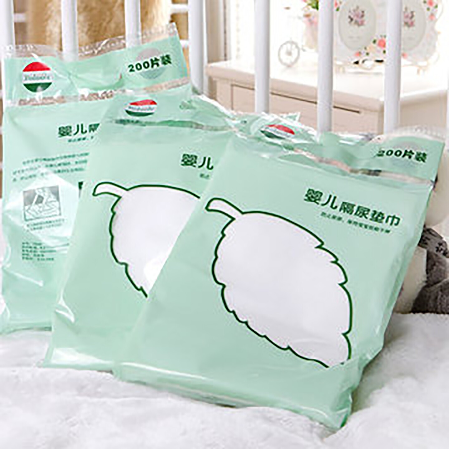 婴儿隔尿垫巾200片一次性隔尿片新生儿隔尿纸巾隔屎隔尿巾过滤片