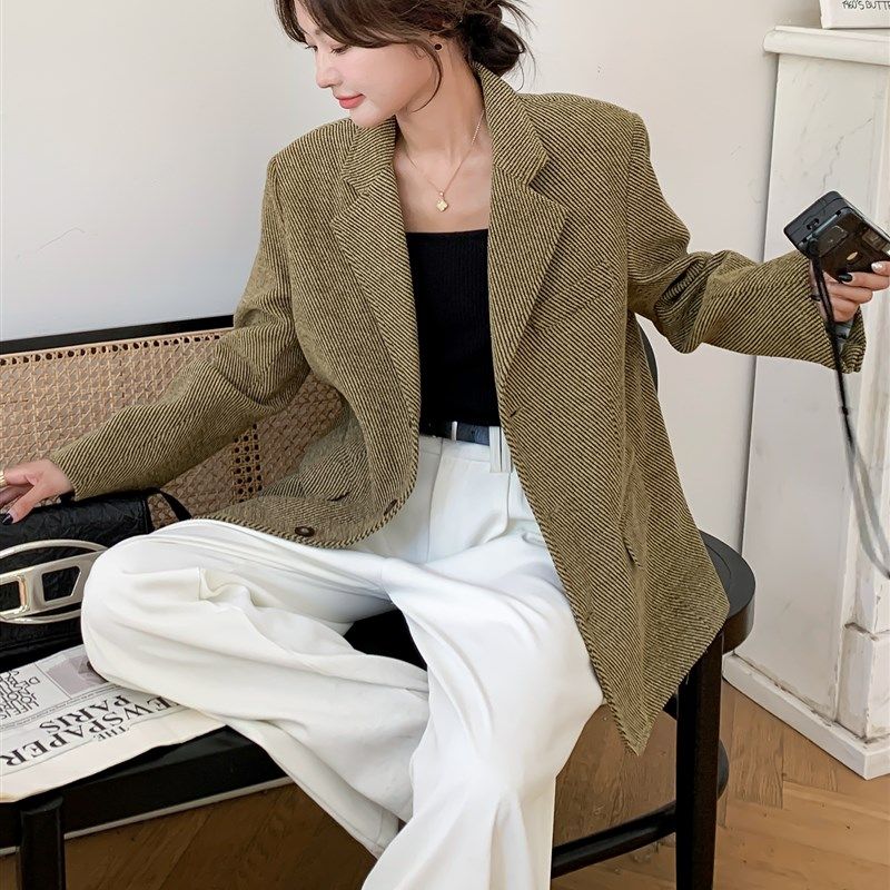 乔觅加厚毛呢西装外套女2023新款秋冬季斜纹短款宽松粗花呢子大衣