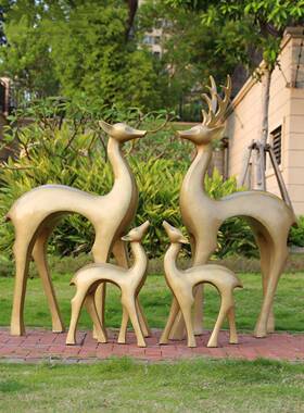 玻璃钢抽象几何鹿雕塑白色仿铜梅花鹿摆件户外售楼部园林景观小品