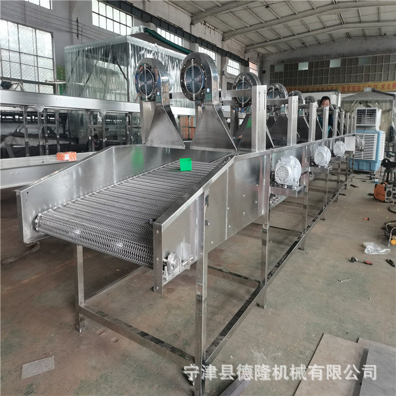 不锈钢丝网传送带牛肉清洗风干传送设备网带提升上料输送机厂家