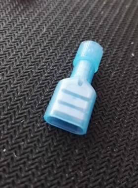 FD对FN52-2CXO06.3尼龙插簧插片母公插蓝色冷压端子