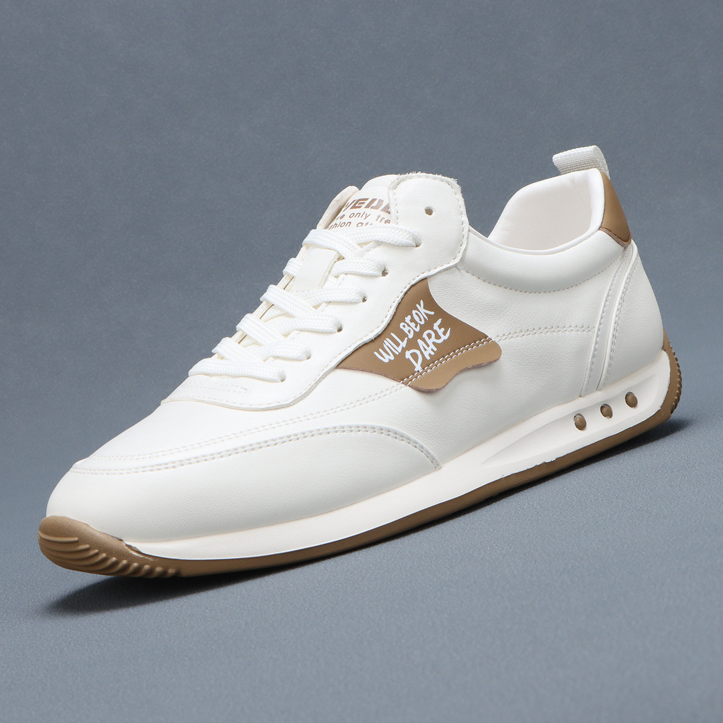 梵狮奴夏季小白鞋男款2025新款透气发泡底轻便休闲运动鞋男阿甘鞋