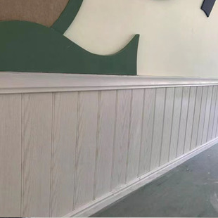 竹木防潮护墙板宾馆学校PVC拼接墙裙吊K顶集成橡胶快装白色装饰墙