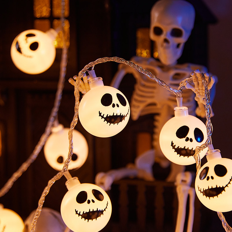 万圣节南瓜灯发光骷髅头灯串幼儿园场景布置装饰氛围X背景钱挂饰
