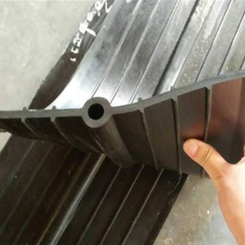 金属水利橡胶止水带651/652中埋外贴背贴钢边式闸门p型30缠绕垫片