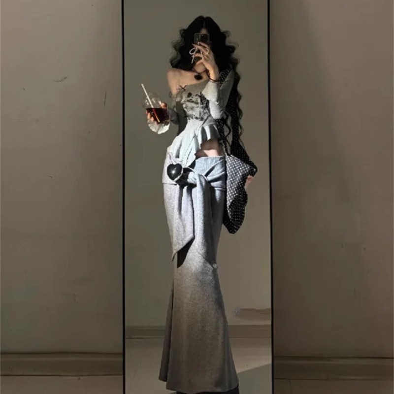 纯欲甜辣妹印花斜肩不规则T恤女秋季高腰绑带鱼尾包臀半身裙套装