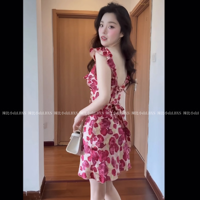 法式温柔风荷叶边方领无袖连衣裙女夏季收腰显瘦度假风碎花短裙子