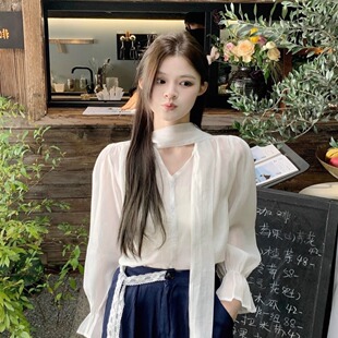 法式白色飘带V领喇叭袖衬衫女春季蕾丝系带藏蓝色休闲阔腿裤套装