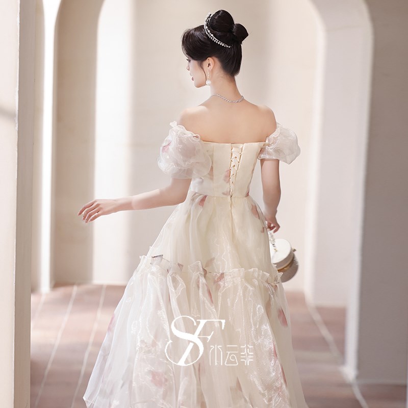 法式轻晚礼服女2024新款夏季高级感成人礼宴会高中毕业典礼连衣裙