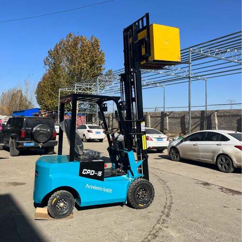 厂家座驾式电动叉车吨搬运车1.5/2吨小型新能源电动四轮叉车