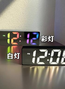 小闹钟桌面电子时钟LED夜