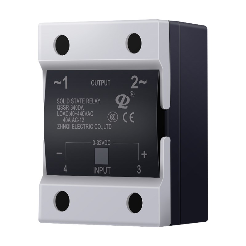 无触点小型单相SSR固态继电器24/12/220v直流控交流40A光耦驱动