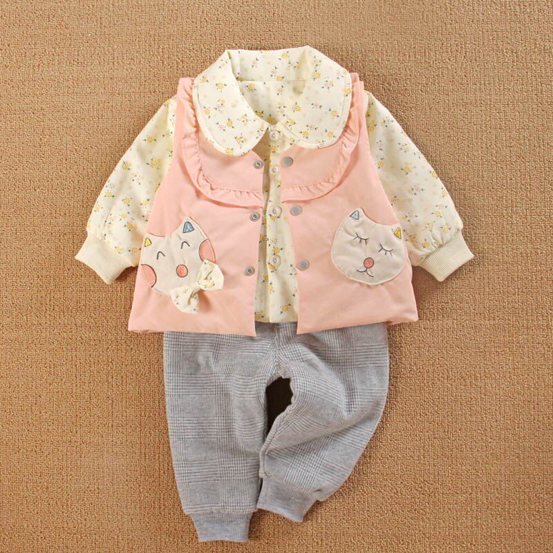 3一6个月0女宝宝装4洋气小婴幼儿春秋冬款婴儿服夹棉衣三件套装季