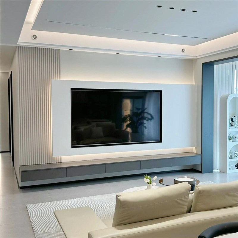 网红奶油风悬空岩板电视机背景墙木格栅客厅现代简约纯白素色瓷砖