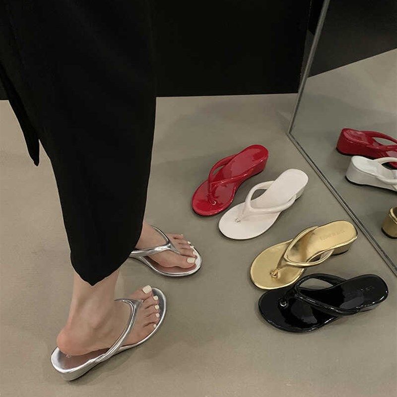 大码女鞋41到43宽胖脚凉鞋夏季人字拖2024新款高跟鞋凉拖外穿拖鞋,女鞋,人字拖,淘宝优惠券,粉丝福利购,淘宝优惠卷