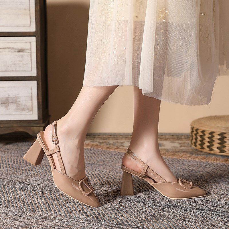 脚胖女凉鞋大码41一43夏小码女鞋313233大脚骨方跟高跟鞋加肥加宽,女鞋,一字带凉鞋,淘宝优惠券,粉丝福利购,淘宝优惠卷