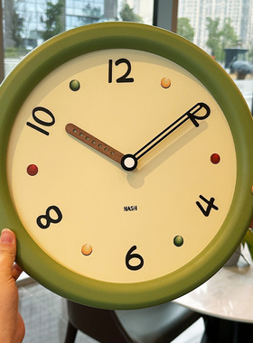热销法式钟表挂钟客厅静音免打孔2024新款创意奶油风艺术绿色时钟
