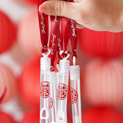 小朋友玩具结婚拍照吹泡泡棒户外草坪婚礼伴娘团摄影氛围游戏道具