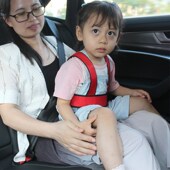 汽车儿童安全带大巴飞机车载宝宝简易婴儿便携式 背带后座睡觉神器