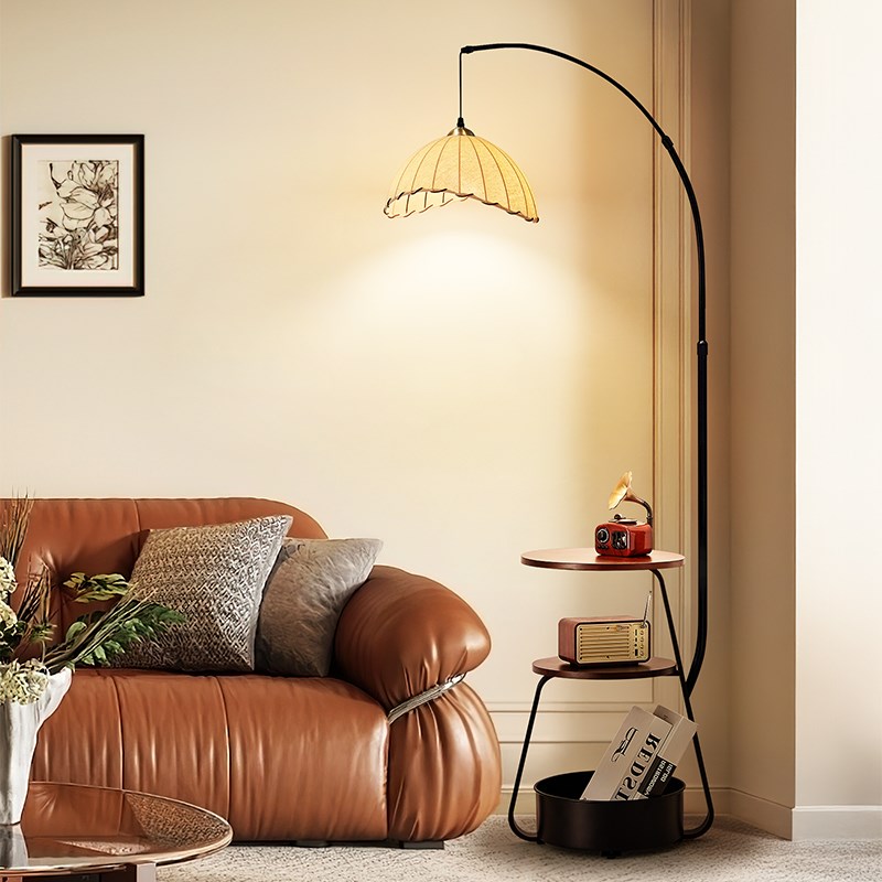 热销中古风落地灯客厅沙发旁边钓鱼灯法式覆古新款置物架一体气氛