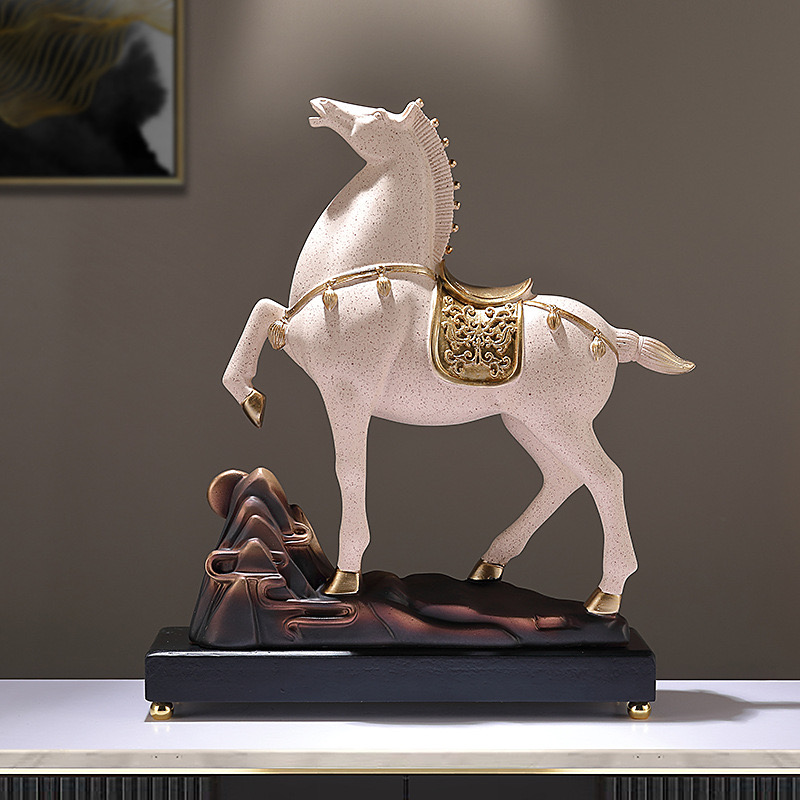 热销新中式骏马装饰摆件家居客厅办公室桌面摆设开业乔迁礼品马到